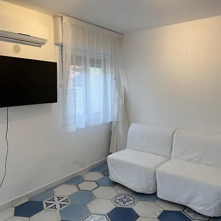 House Ponente